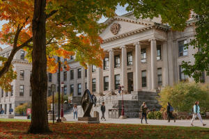 Tabaret with fall colors