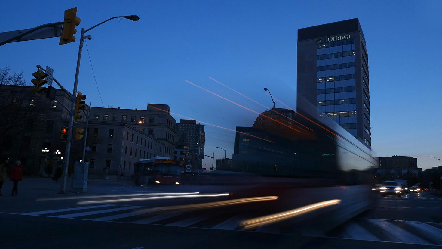 uottawa by night