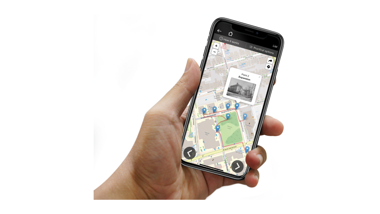 Carte du campus sur un téléphone portable, avec un chemin rouge pour identifier la visite historique du campus.