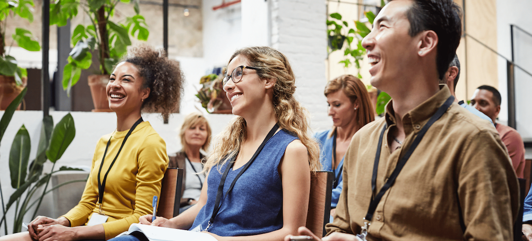 Employés en réunion