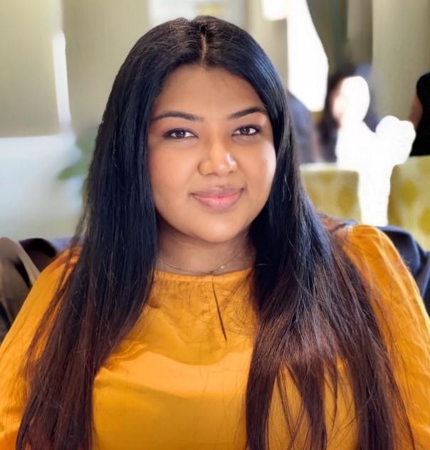 Inissia Hatim, Administration and Communication Officer in the Research Management Services at uOttawa