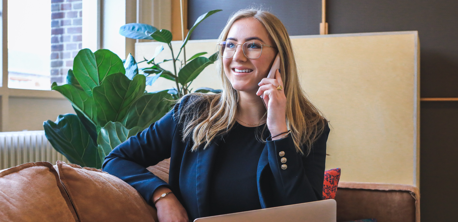 Person chatting on the phone