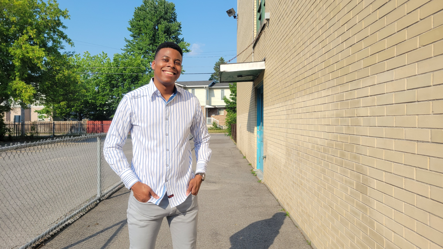 Student posing for a picture at the university of ottawa