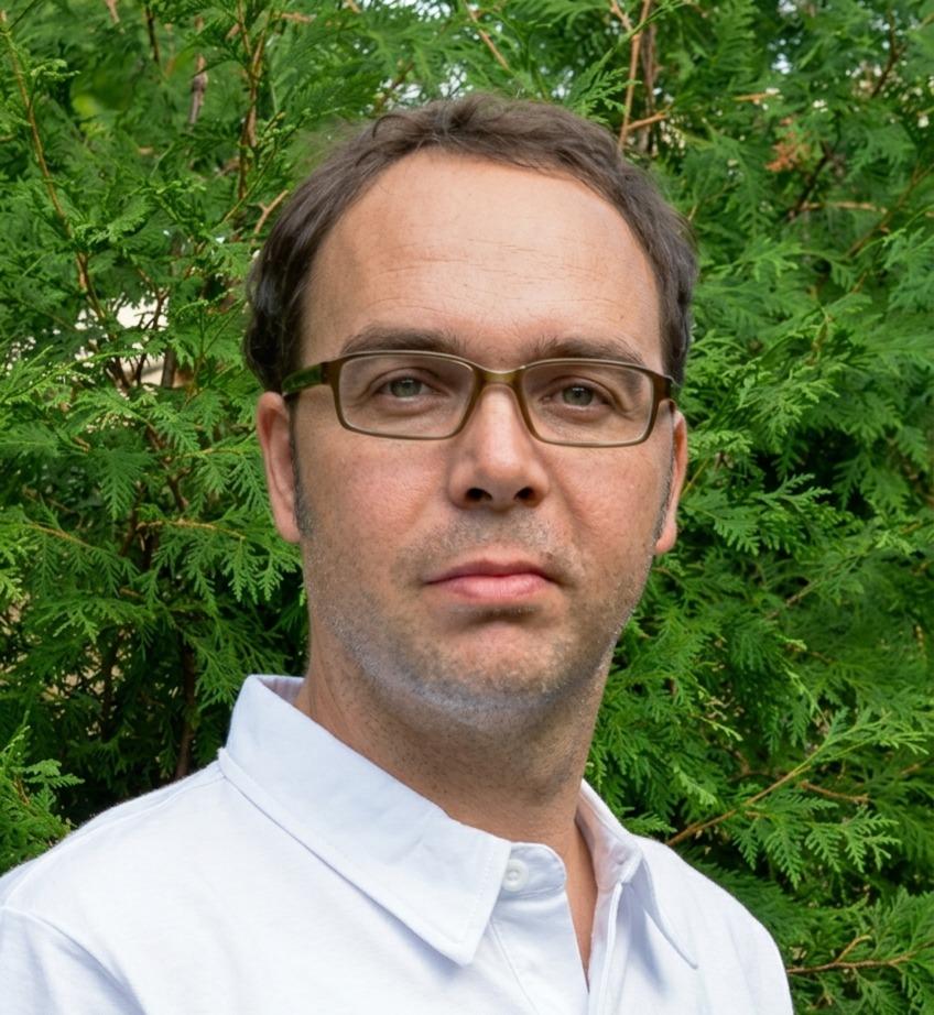 Professor Charles-Antoine Darveau, full professor in Comparative Physiology in the Department of Biology 