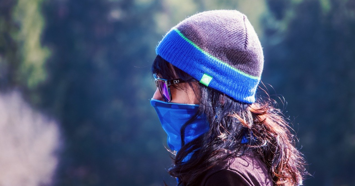 A woman wearing a face mask