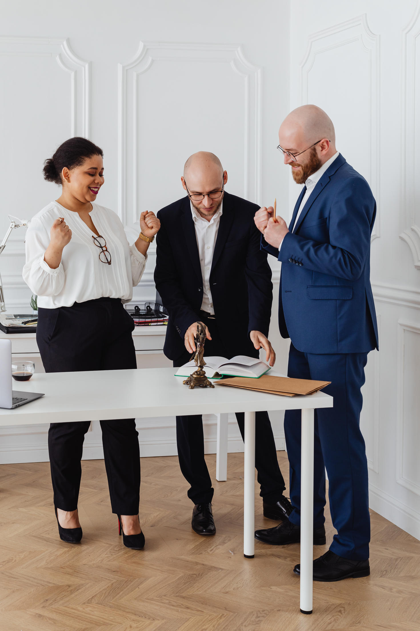 Des juristes heureux