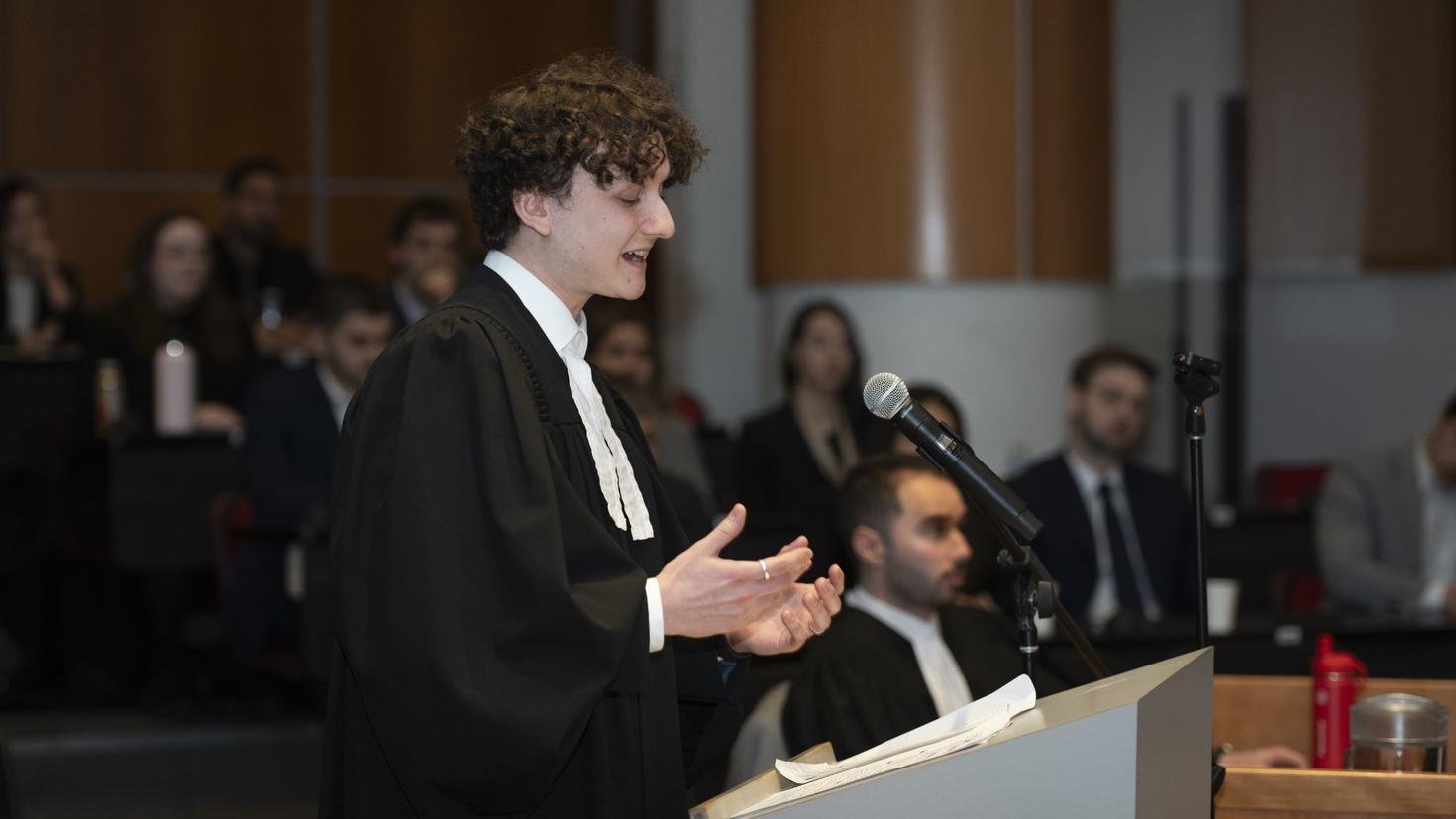 Vincent Patoine (Université Laval) lors de la plaidoirie finale