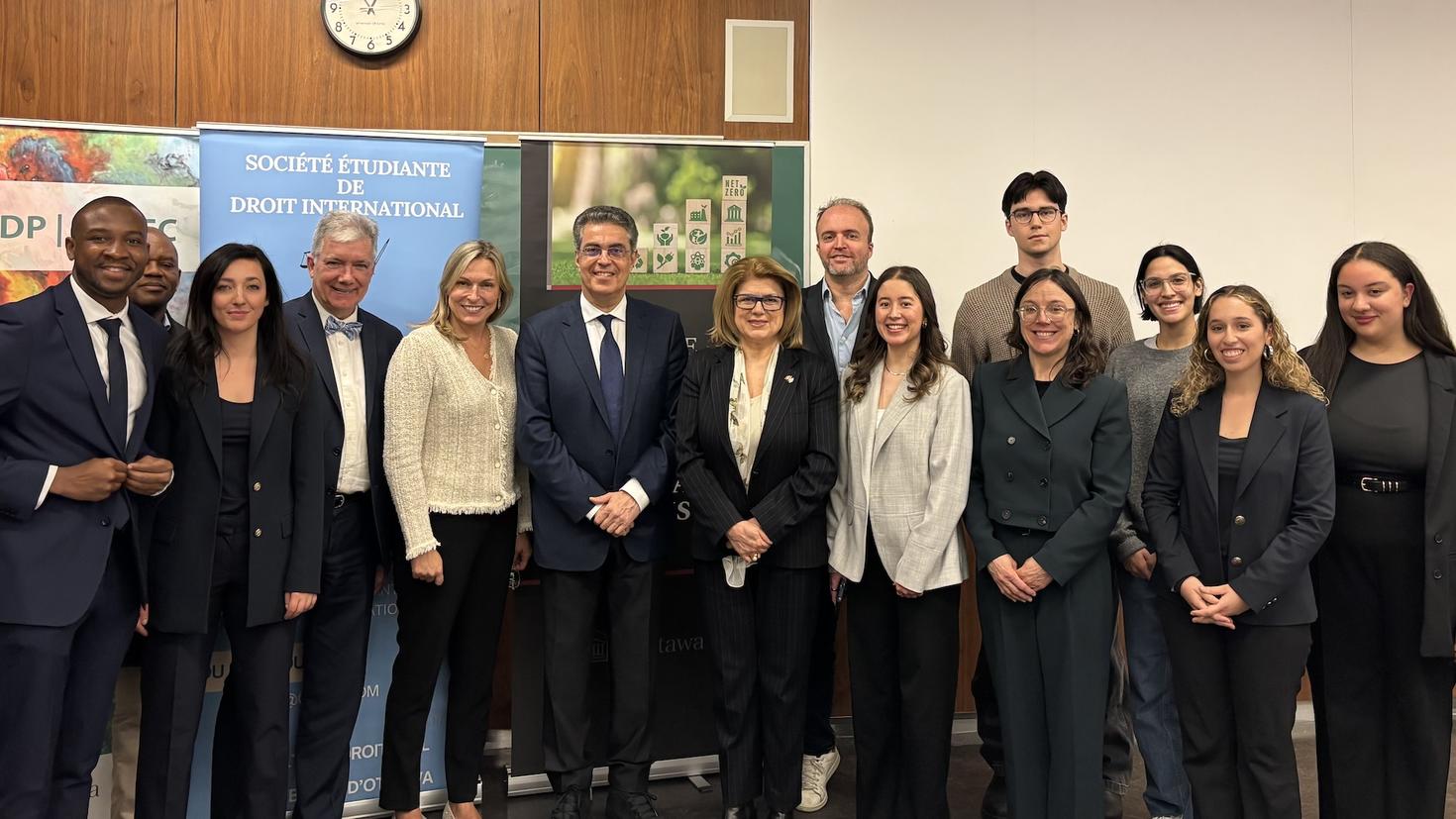 Organisateurs de la conférence de Linos-Alexandre Sicilianos