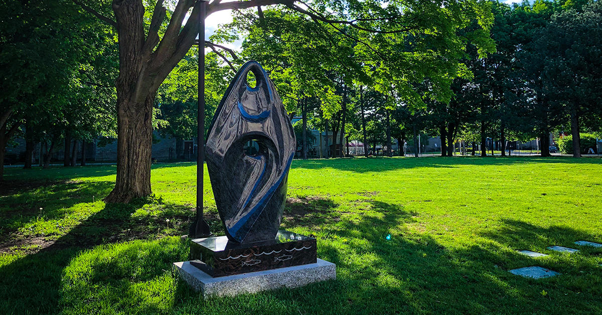 monument et sculpture autochtones de l'uOttawa