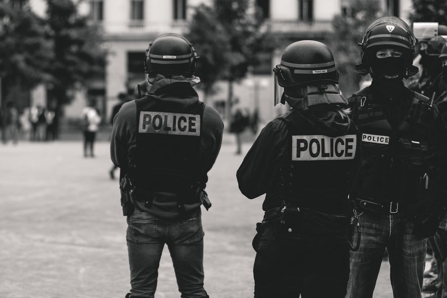 Police anti-émeute 