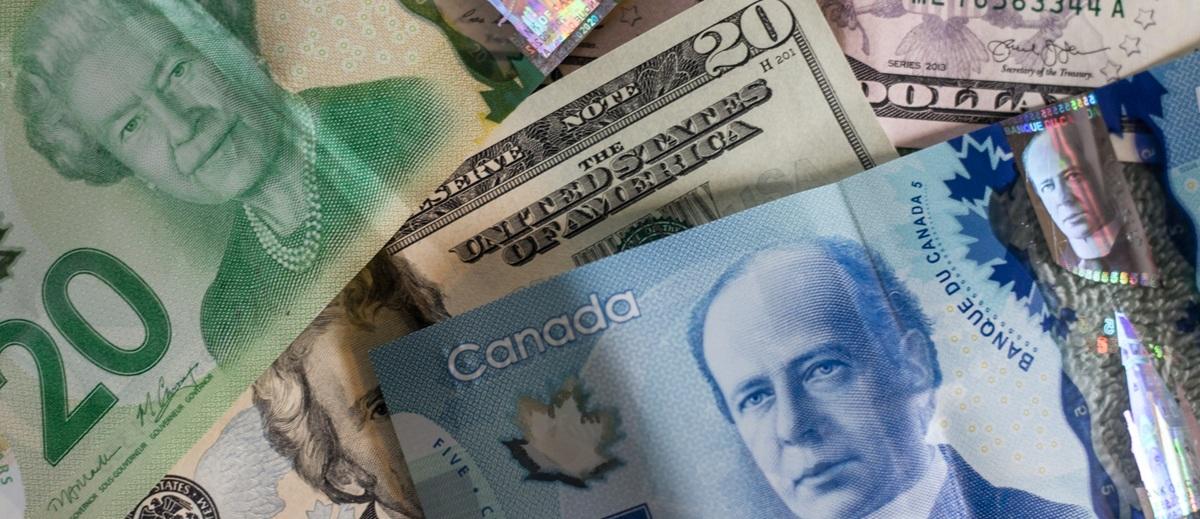 Monnaies canadienne et américaine