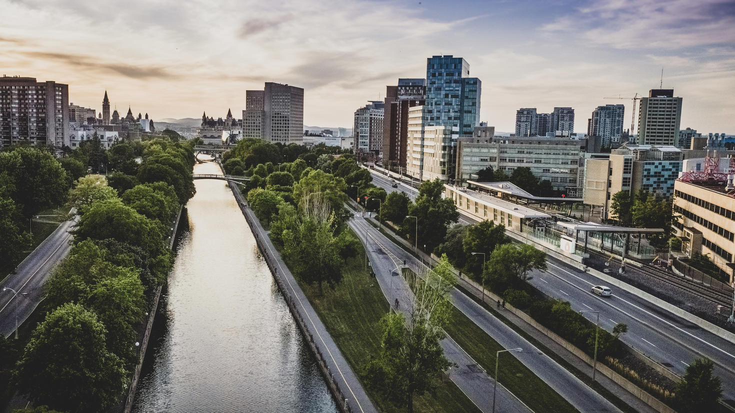drone view of rideau canal and uottawa campus