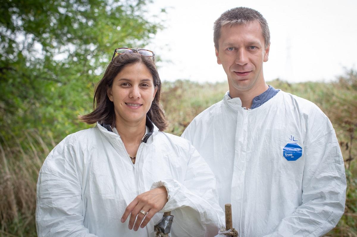 Profile pictures of Dr. Kulkarni and associate