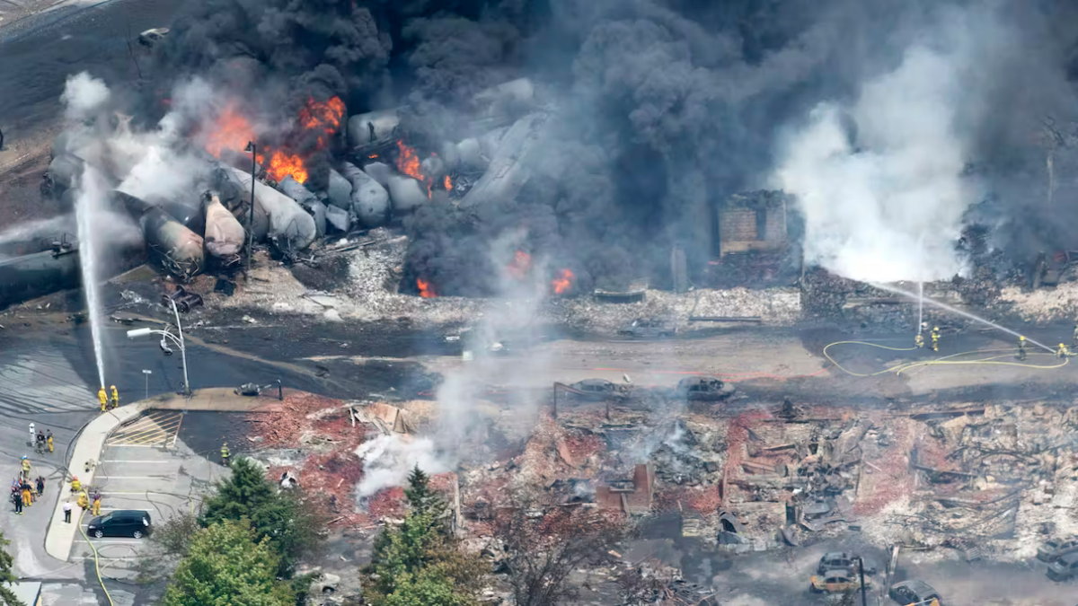 Scène de la catastrophe ferroviaire à Lac Mégantic - 6 juillet 2013