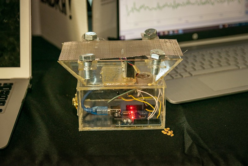 An early stage model environmental monitoring building