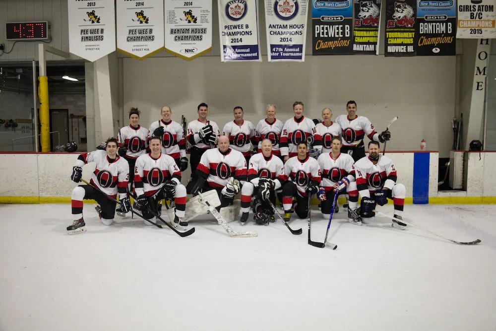 L'équipe des Ottawa roc its.