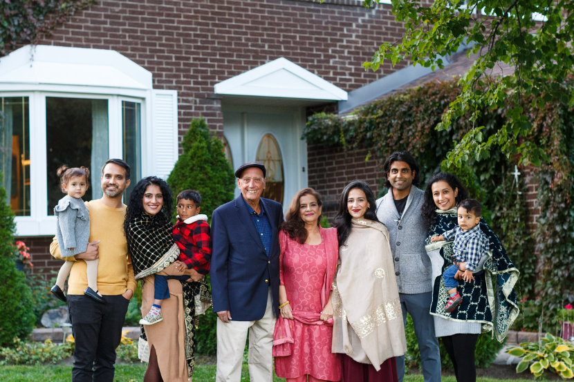 Trois générations de la famille Saeed