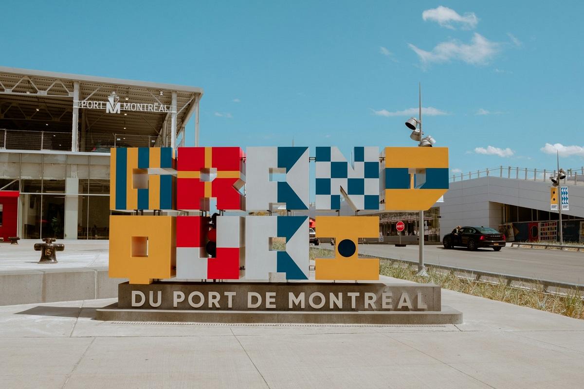 Entrance sign to Port of Montreal