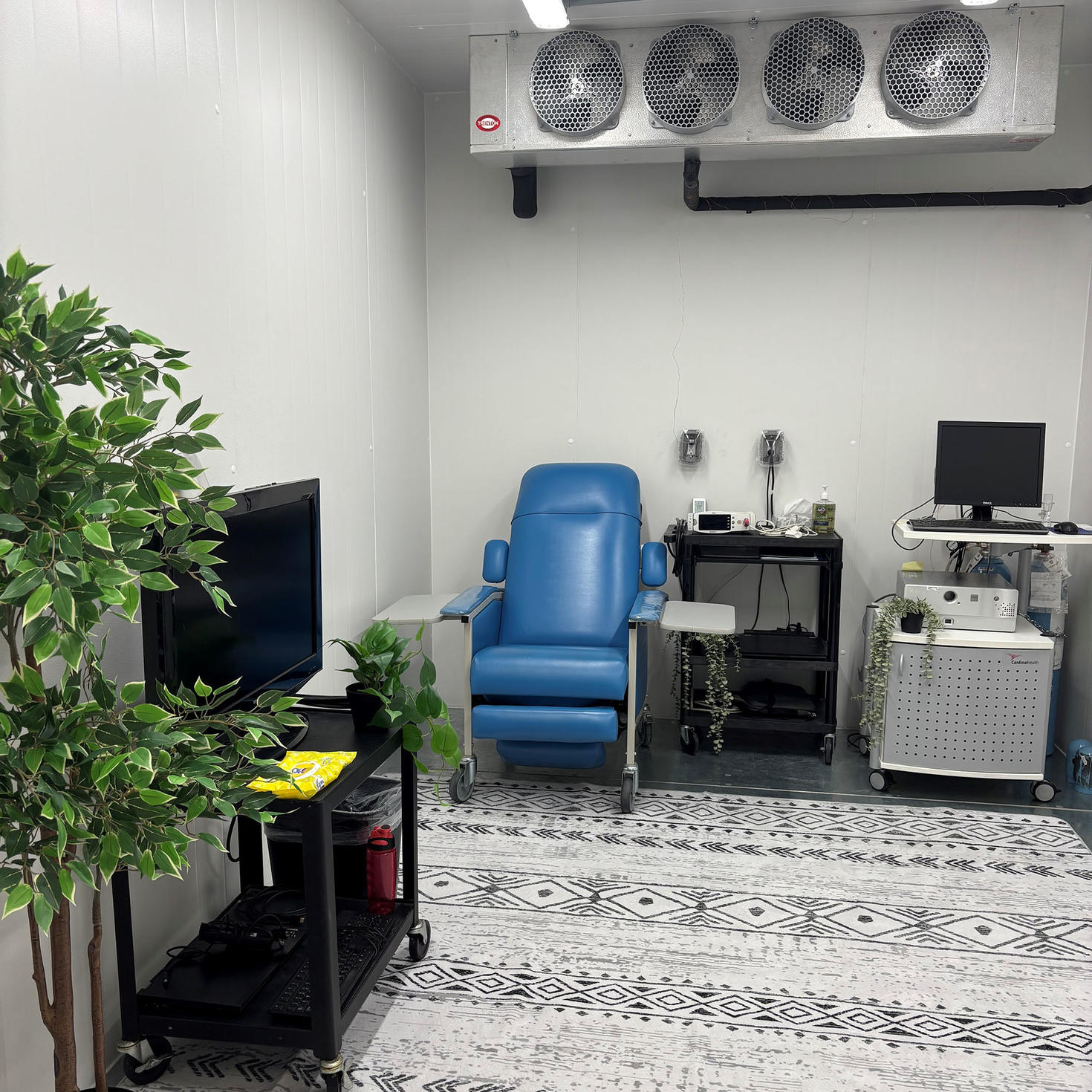 Hypoxic chamber at the Lees campus