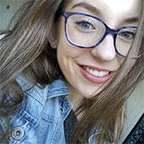 Close-up selfie of rebecca_martin07